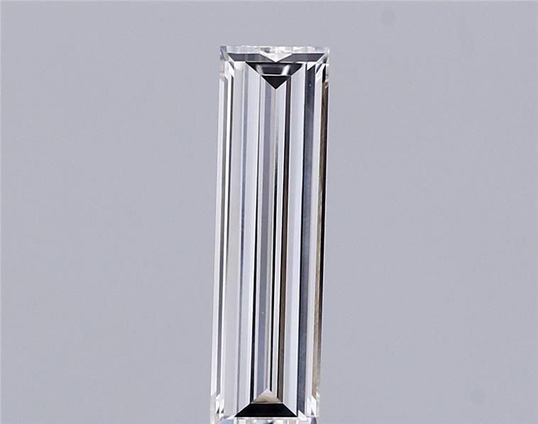 0.89 ct Baguette diamond