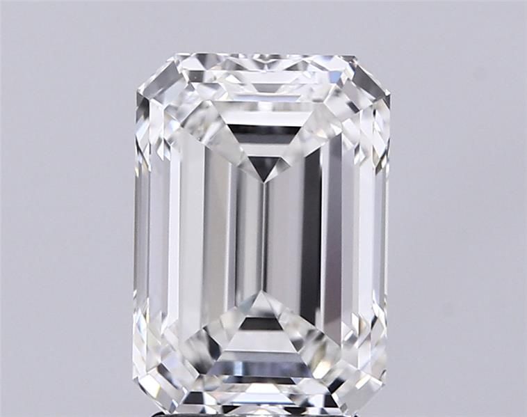 3.09 ct Emerald diamond