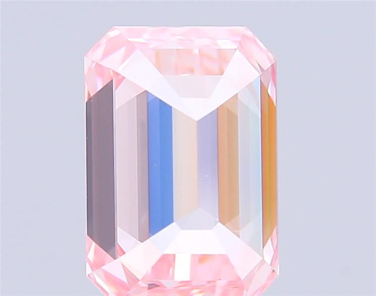 2.01 ct Emerald diamond