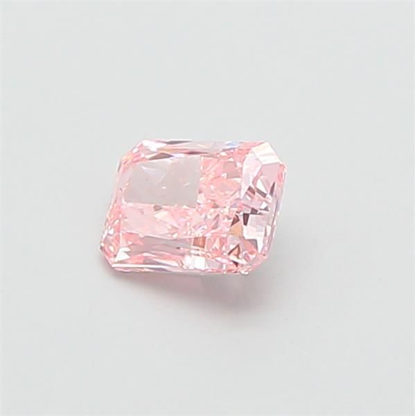 0.87 CT Fancy Vivid Pink RADIANT