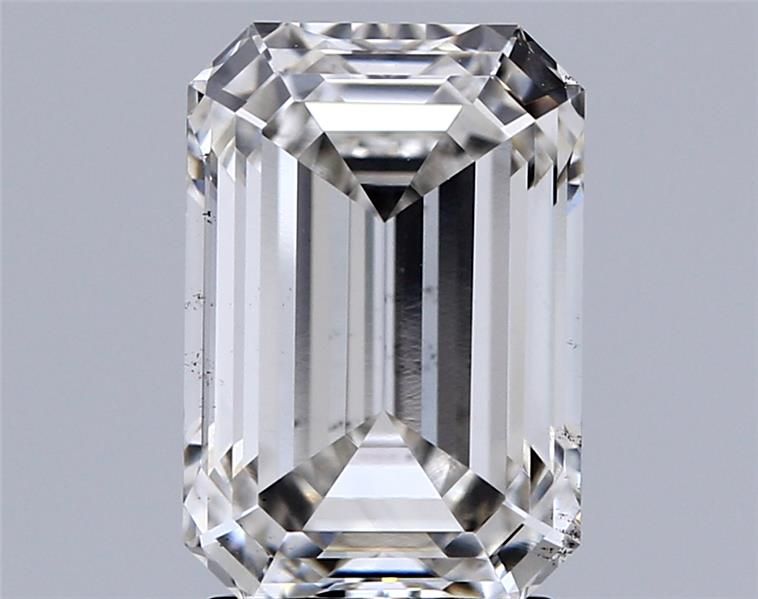3.08 ct Emerald diamond