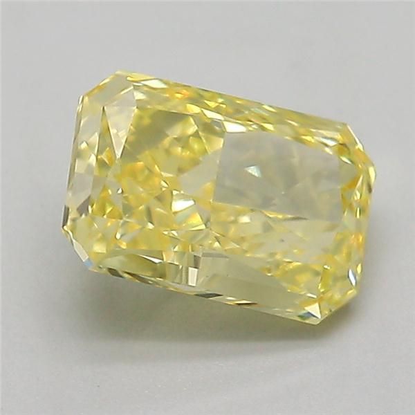 1.09 ct Radiant diamond