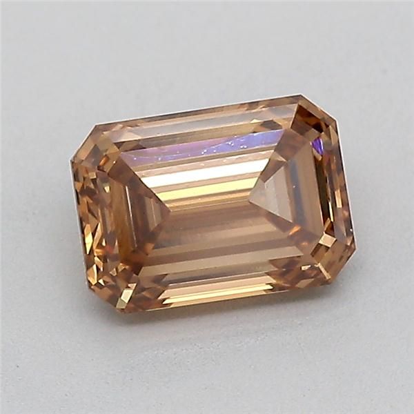 1.05 ct Emerald diamond
