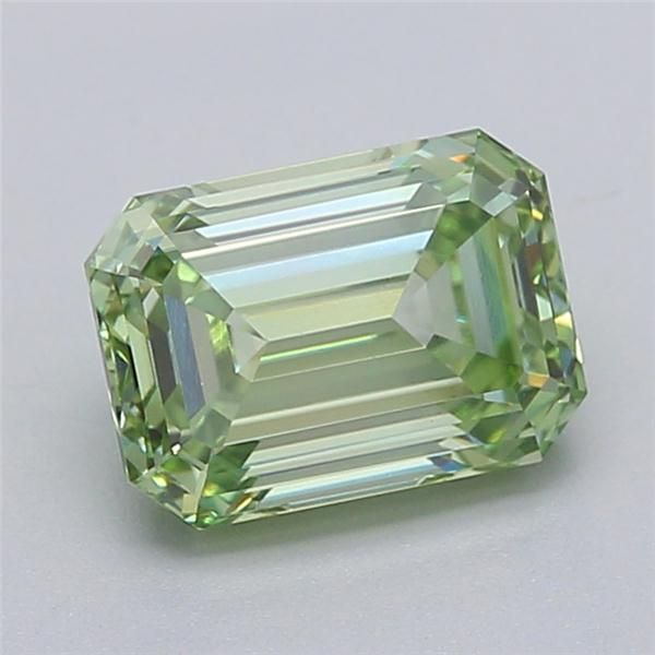 1.52 ct Emerald diamond