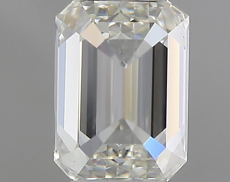 0.42 ct Emerald diamond
