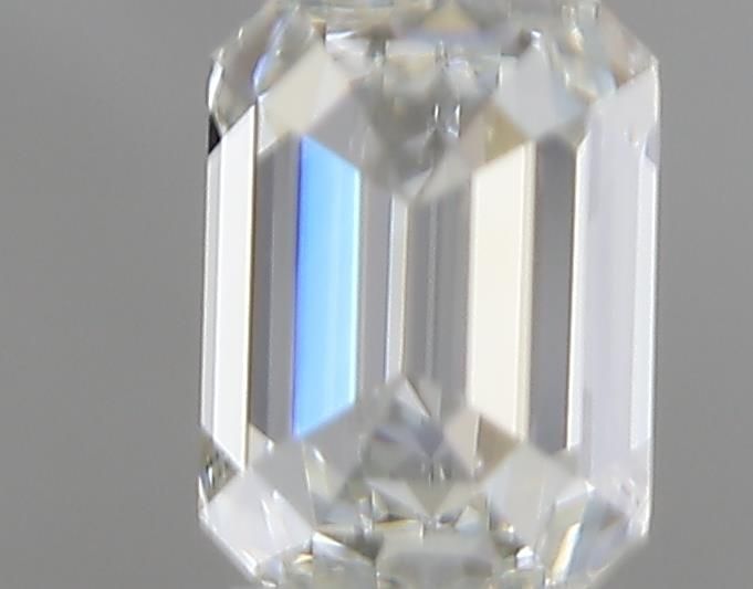 0.4 ct Emerald Diamond
