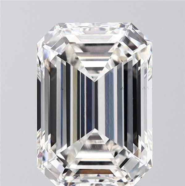 3.38 ct Emerald diamond