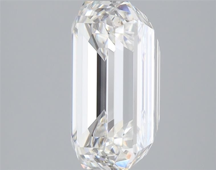 3.10 ct. emerald Lab Grown Diamond front image