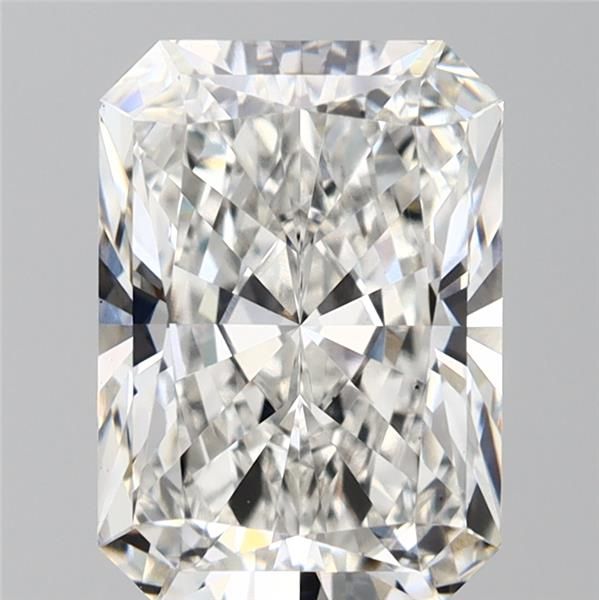 3.82 ct Radiant diamond