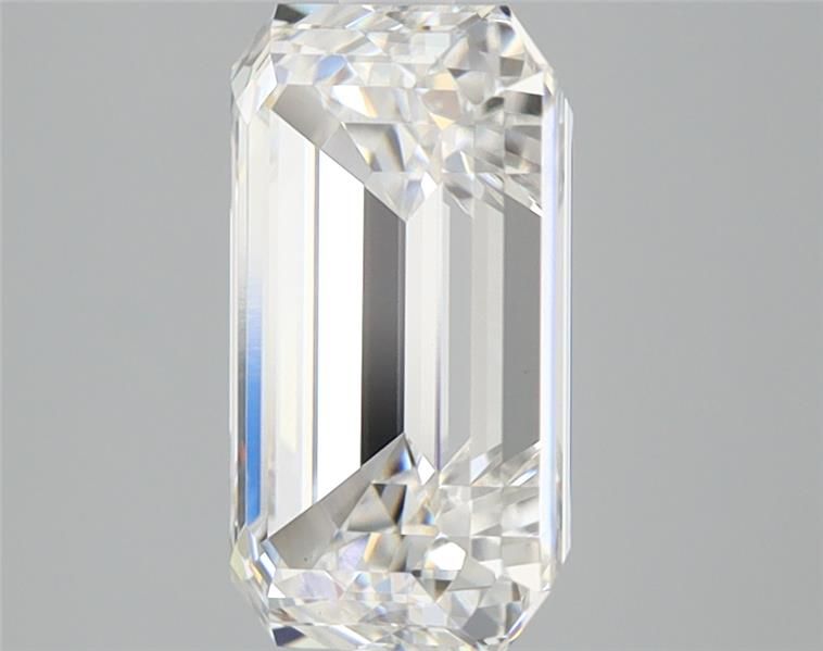3.10 ct. emerald Lab Grown Diamond front image
