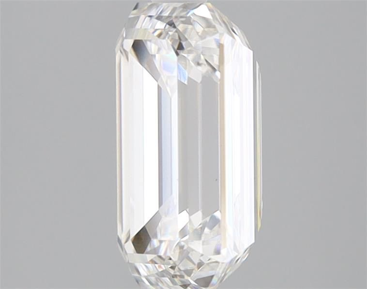 2.30 ct. emerald Lab Grown Diamond front image