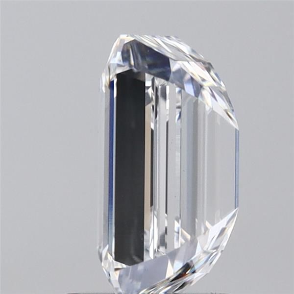 2.59 ct. emerald Lab Grown Diamond front image