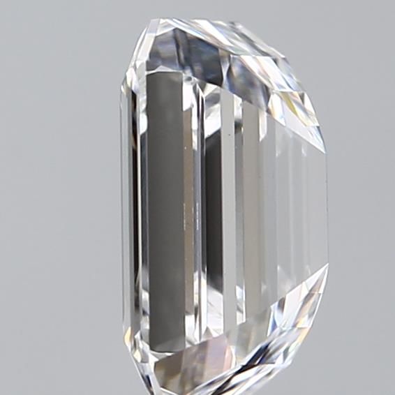 1.57 ct. emerald Lab Grown Diamond front image