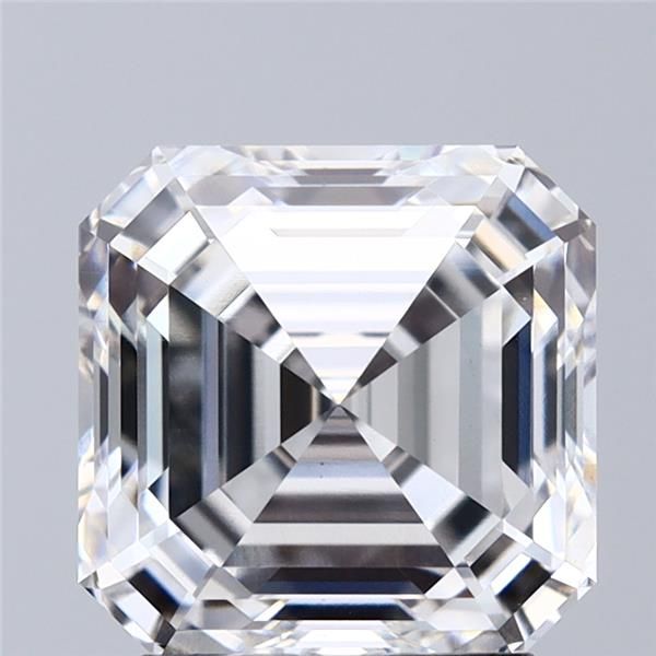 2.84 ct Square Emerald diamond