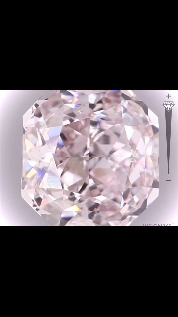 Diament 1.66 ct Light Pink/VS1