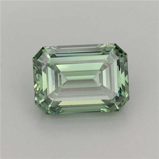 2.01 ct Emerald diamond