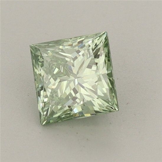 0.73 CT Fancy Vivid Green PRINCESS