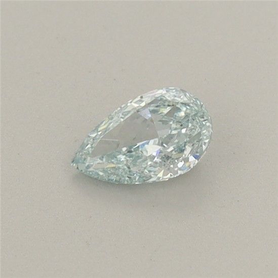 0.28 CT Fancy Green PEAR