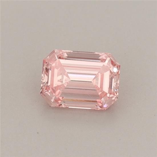 0.32 CT Fancy Vivid Pink EMERALD
