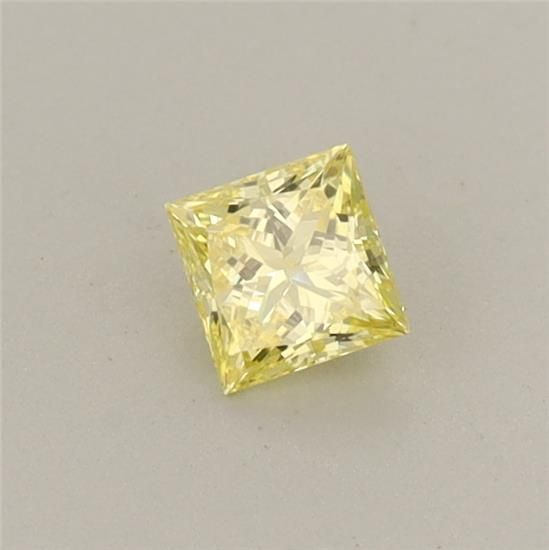 0.24 CT Fancy Vivid Yellow PRINCESS