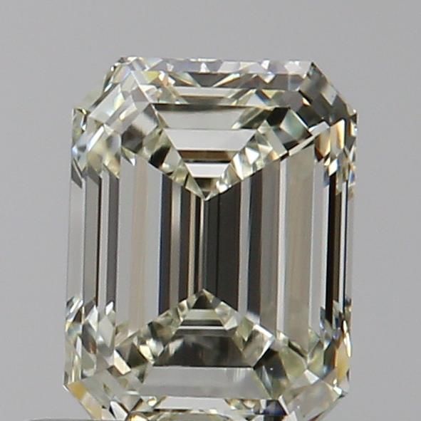 0.7 ct Emerald Diamond