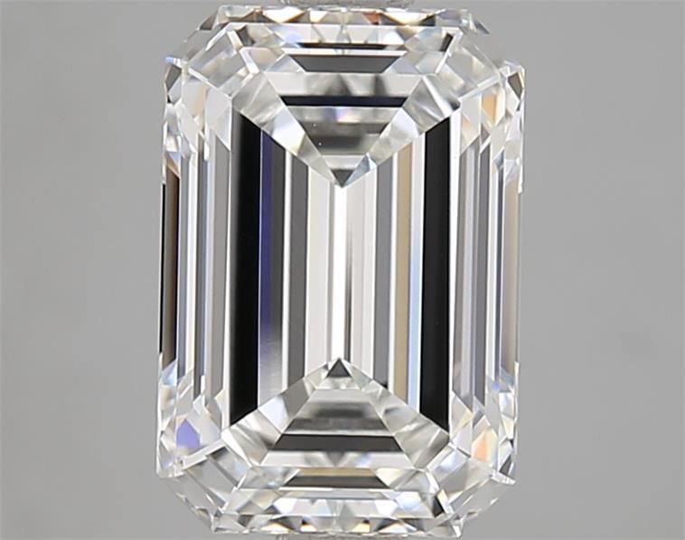 3.09 ct Emerald diamond