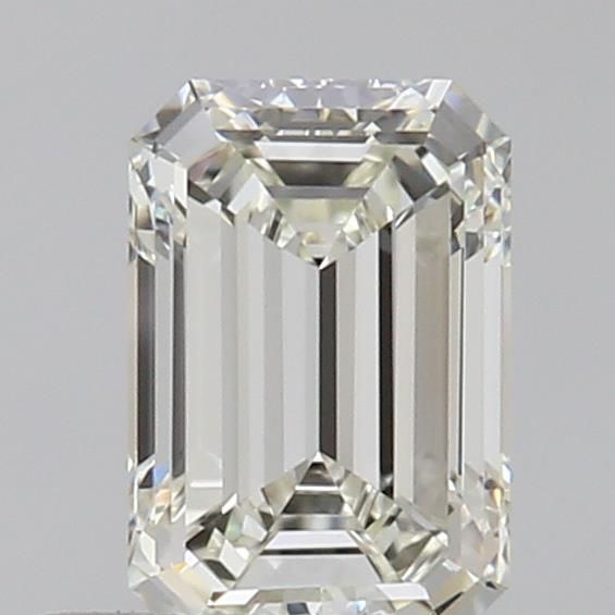 0.65 ct Emerald Diamond