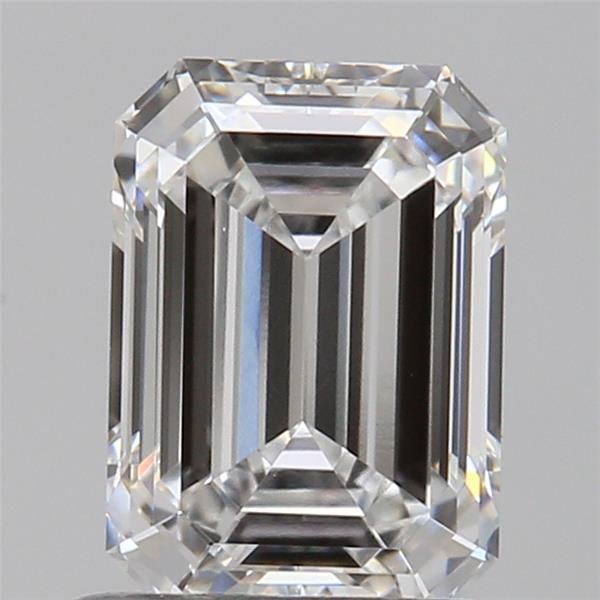 1.1 ct lab-grown Emerald Diamond