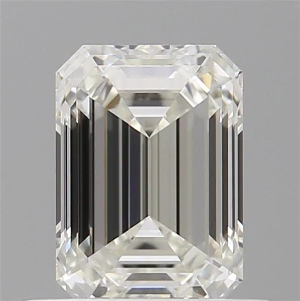 0.70 ct Emerald diamond