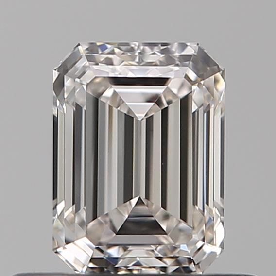 0.51 ct Emerald diamond