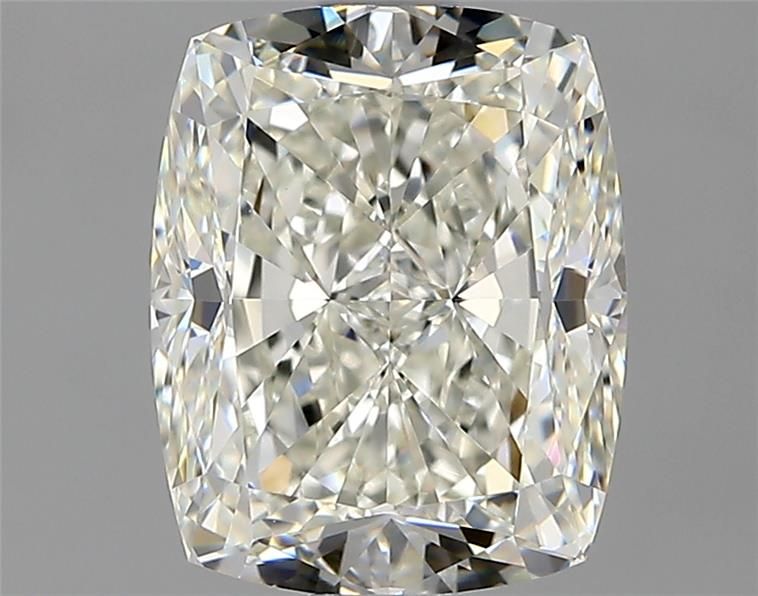 2.02 ct Cushion Brilliant diamond