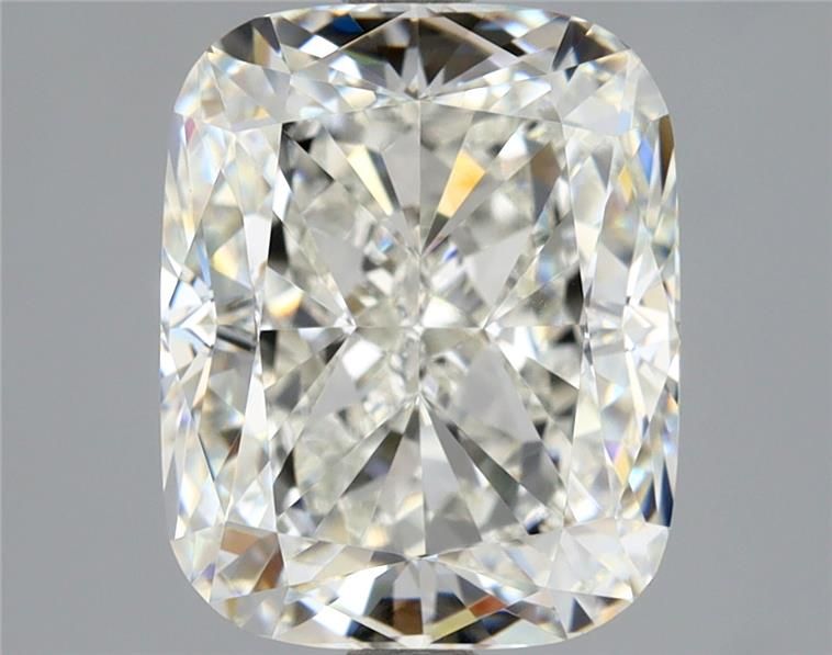 3.01 ct Cushion Brilliant diamond