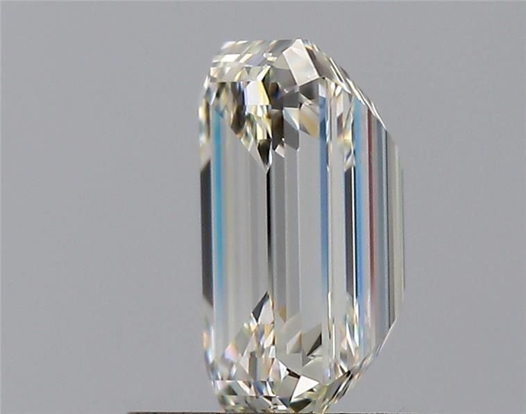 1.00 ct Emerald diamond