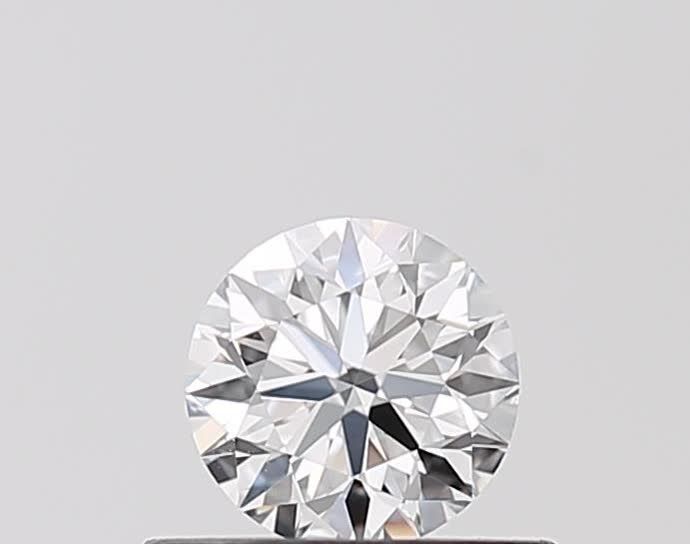 0.43 ct lab-grown Round Diamond