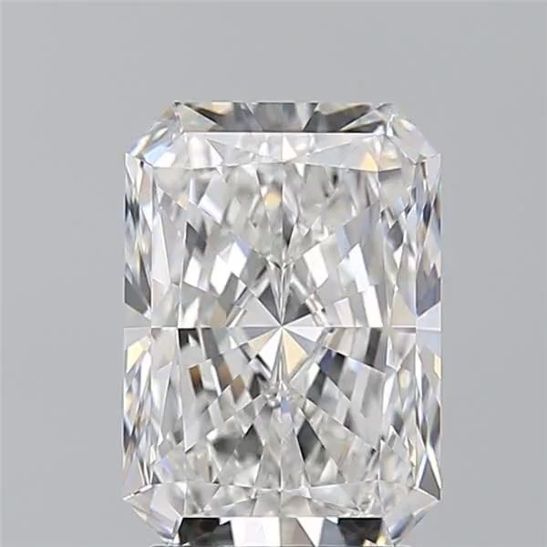 3.03 ct Radiant diamond