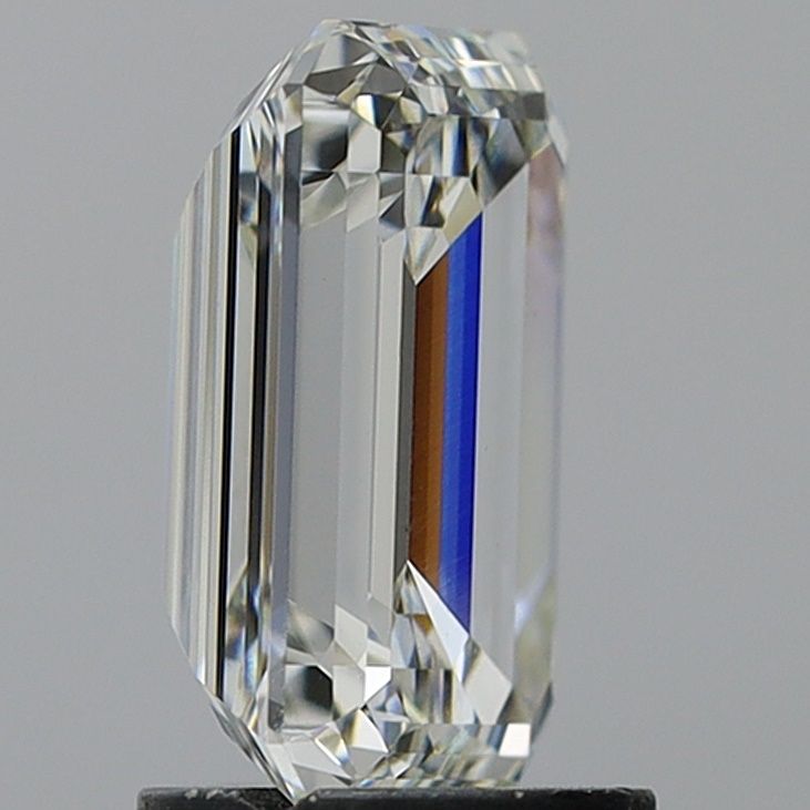 2.19 ct. emerald Lab Grown Diamond front image