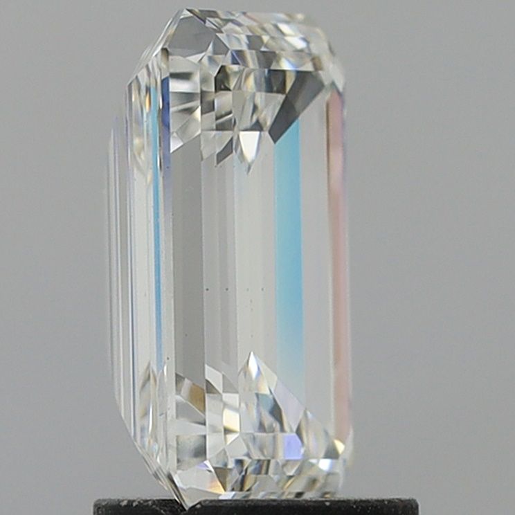 2.16 ct. emerald Lab Grown Diamond front image