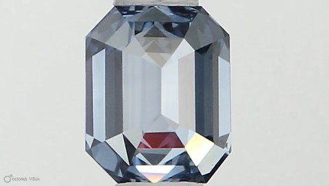 0.44 ct Emerald diamond