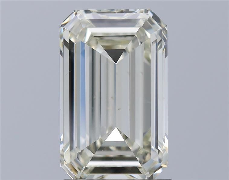 1.90ct Emerald diamond