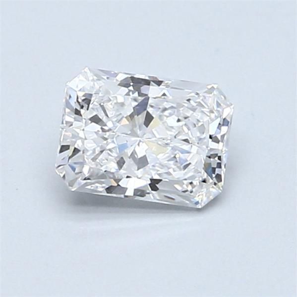 0.66 ct lab-grown Radiant Diamond