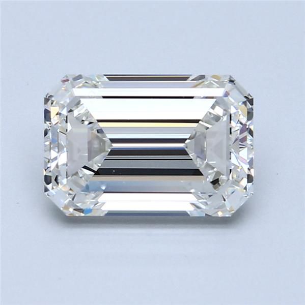 3.03 ct Emerald diamond