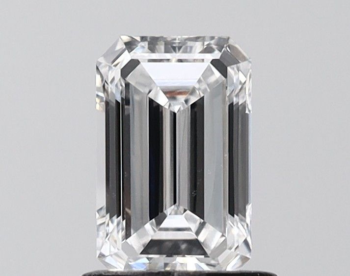 1 ct lab-grown Emerald Diamond