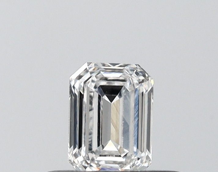 0.33ct Emerald diamond