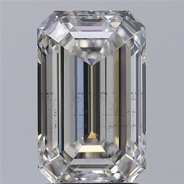 2.2 ct lab-grown Emerald Diamond