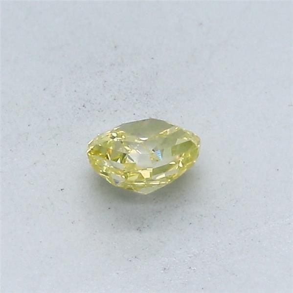 0.29ct Radiant diamond