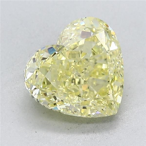 3.01 ct Heart diamond