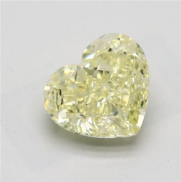 3.52 ct Heart diamond
