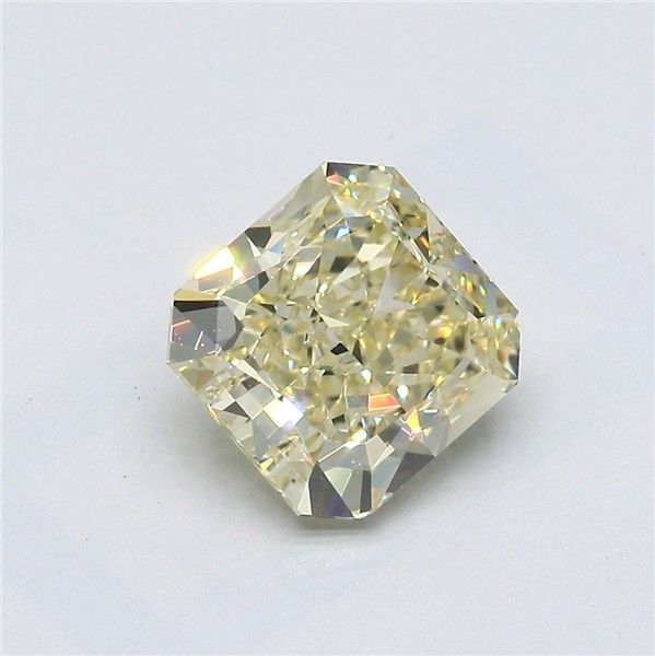1.66 ct Radiant diamond