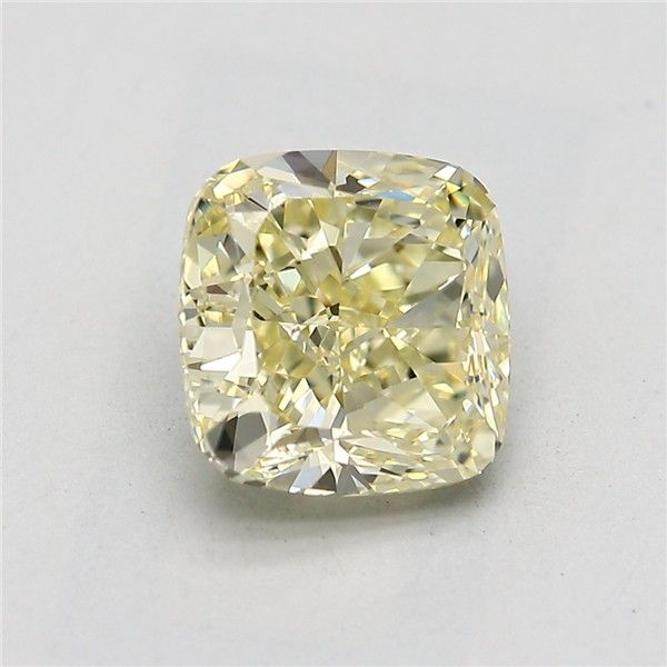 2.03 ct Cushion Brilliant diamond