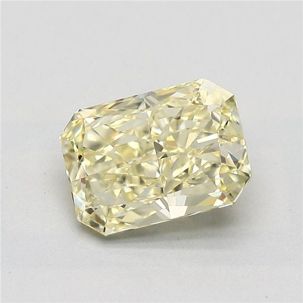 1.73 ct Radiant diamond